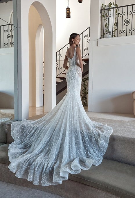 side view of Blanche Bridal Bonnie wedding gown