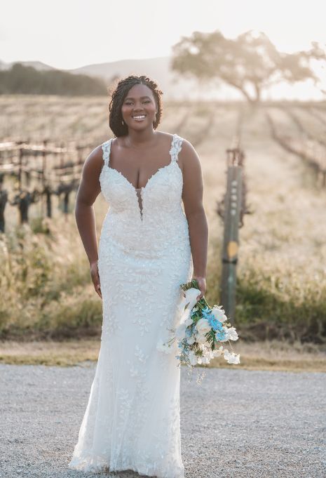 A1266 wedding gown plus size
