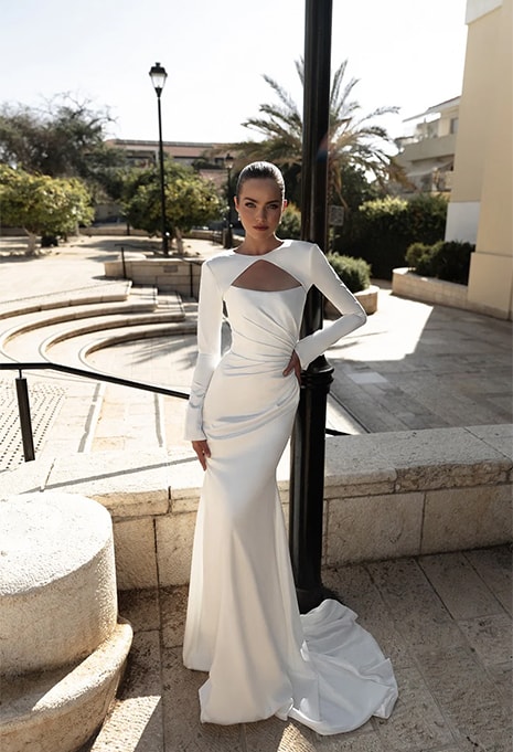 Julie Vino Adriana wedding gown