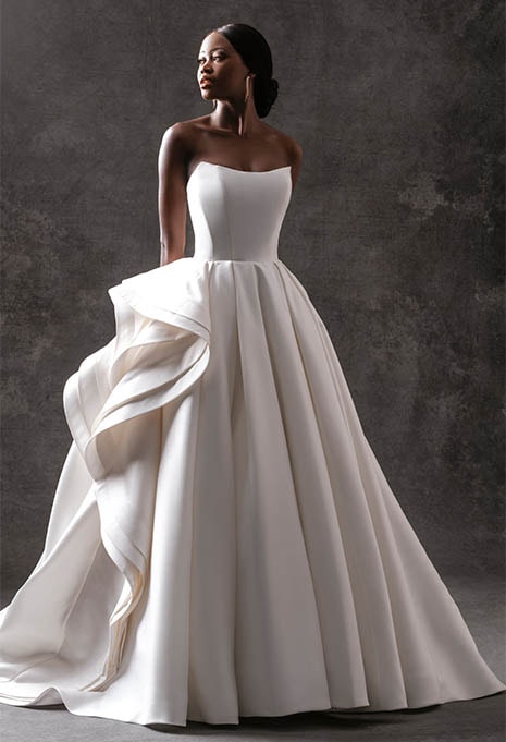 bride wearing Allure Bridals C752 wedding gown