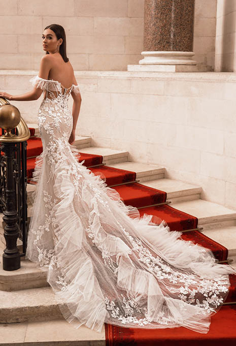 side view of Élysée Fawne wedding gown