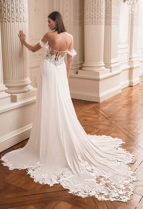 back view of Élysée Firouze wedding gown