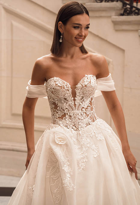 close-up front view of Élysée Fuchsia wedding gown