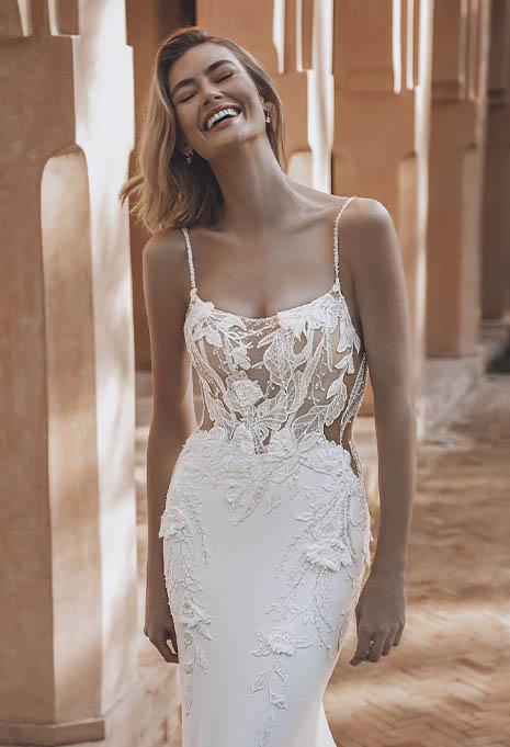 close-up front view of Enzoani Unique wedding gown