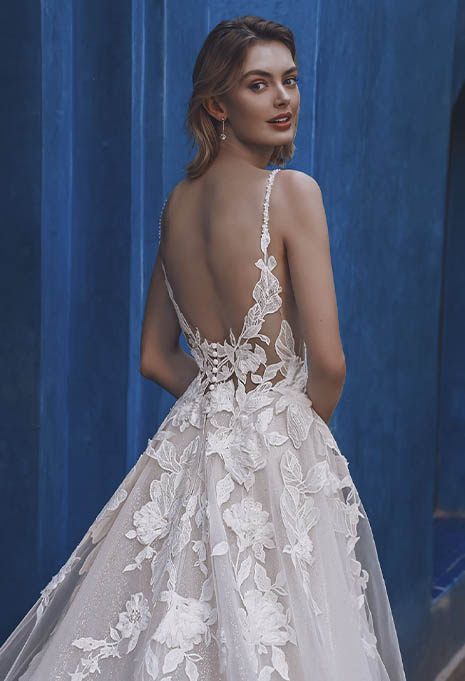 close-up back view of Enzoani Unisse wedding gown