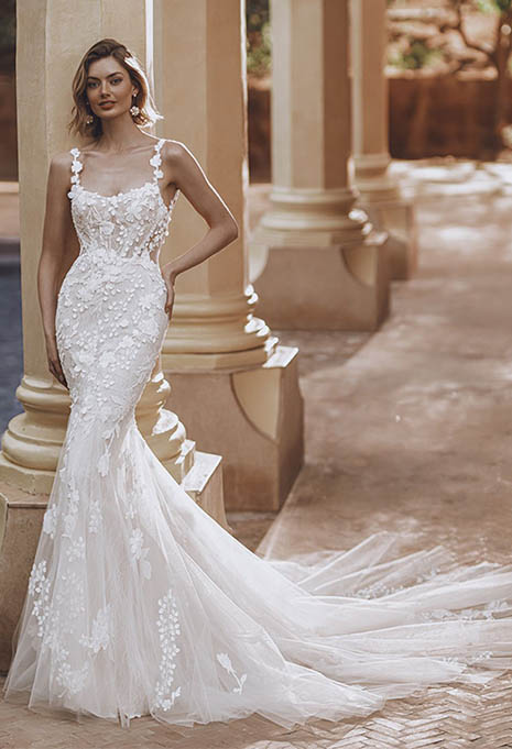 Enzoani Urmila wedding gown