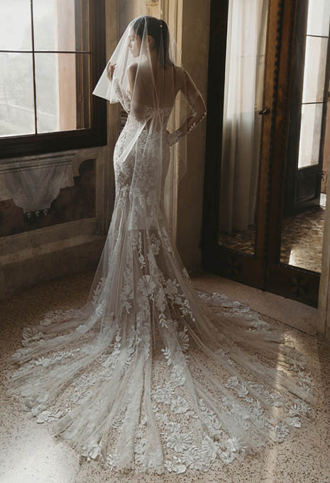 back view of PEN LIV Cassandra wedding gown
