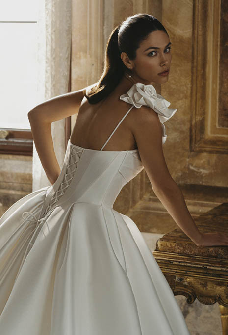 PEN LIV Coco wedding gown