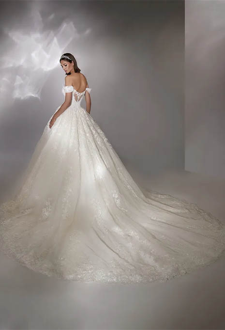 side view of Nicole Milano Koray wedding gown