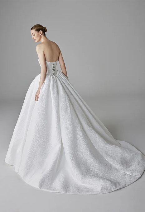 side view of Pronovias Alby wedding gown