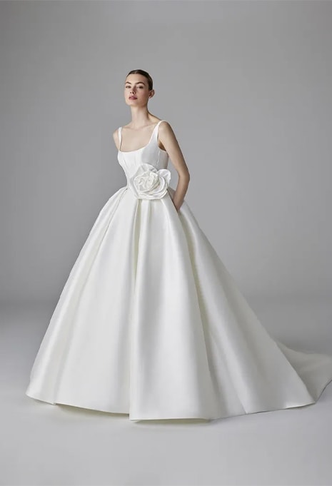 Pronovias Julian wedding gown