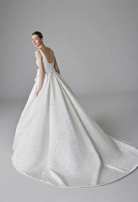 side view of Pronovias Julian wedding gown