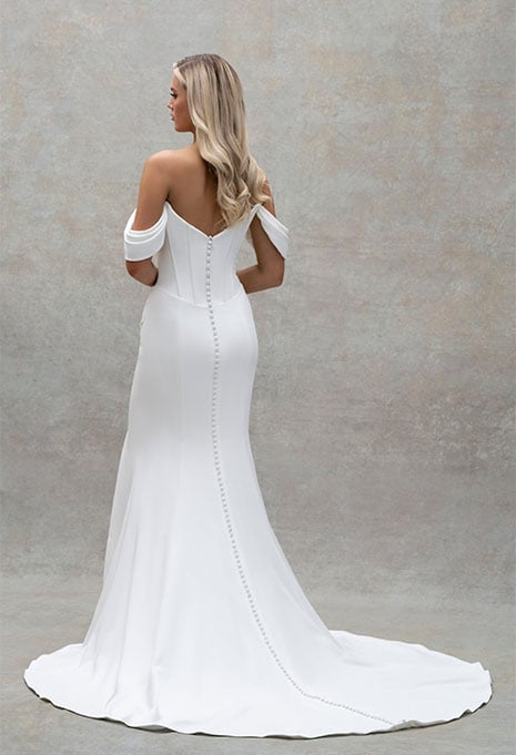 back view of Allure Bridalls Minerva wedding gown