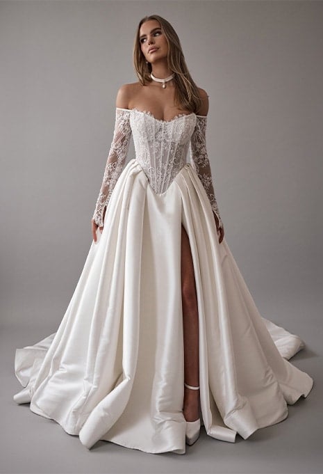 front view of Blanche Bridal Daphne wedding gown