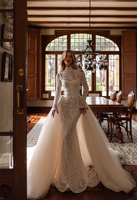 front view of Tina Valerdi Giacinta wedding gown