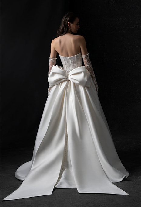 back view of Allure Bridals C774 wedding gown