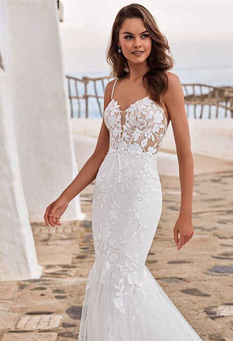 Love by Enzoani Dion wedding gown