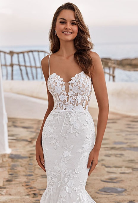 front view of Love by Enzoani Dion wedding gown