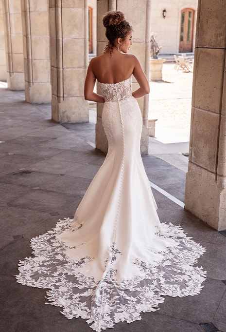 back view of Allure Bridals A1110 wedding gown