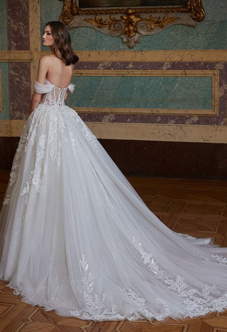 back view of ÉLYSÉE Privé Emily wedding gown