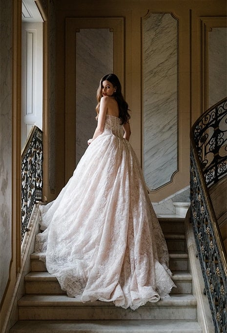 side view of Allure Bridals Carrington wedding gown