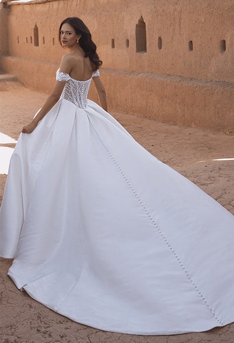 side view of Blue by Enzoani Theodora wedding gown