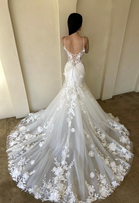 back view of Élysée Privé Ellison wedding gown