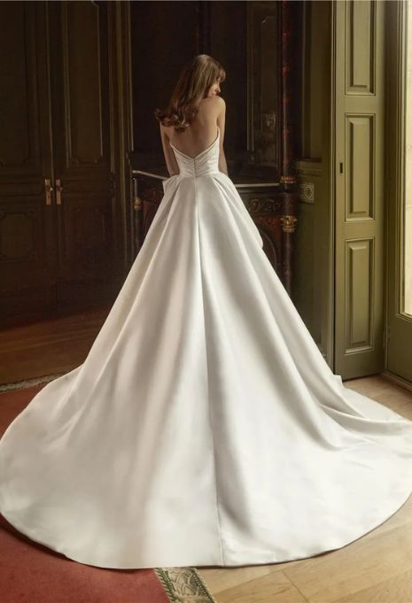 back view of Nicole Milano Maialyn wedding gown