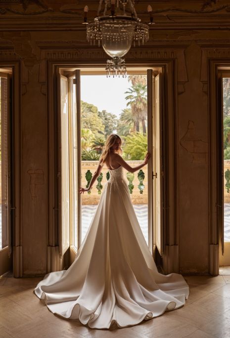 back view of Viero Bridal Magnolia wedding gown