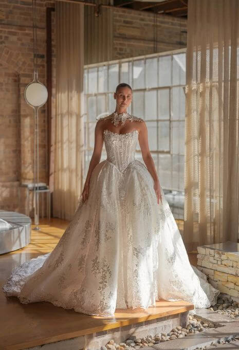 Blanche Elina gown front